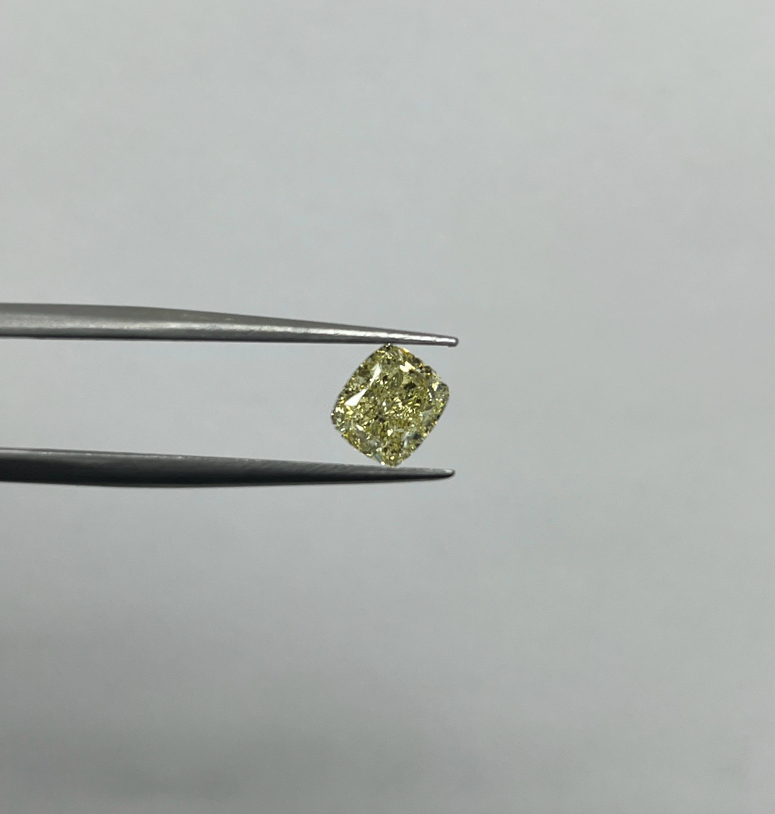 1.71ct Cushion SINGLE image 2 of 2